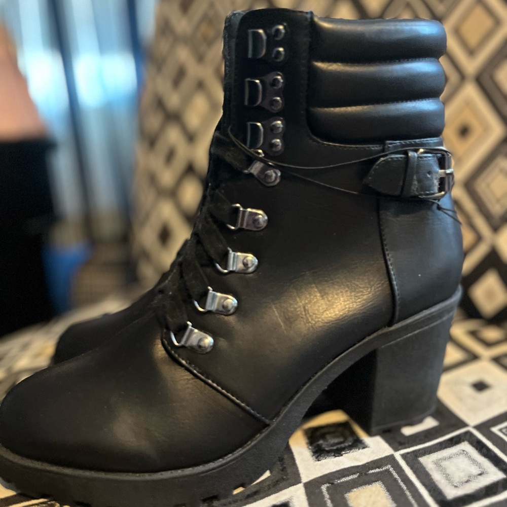MIA Women's Annamaria Block Heel Lug Sole Biker Boots Black Lace-Up Ankle Boots